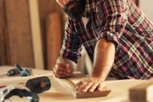 Lee más sobre el artículo Taller de carpintería en Cantabria